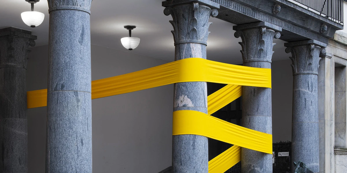 Søjler og arkitektoniske detaljer