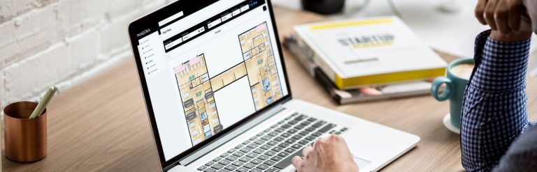Deskbooking computer